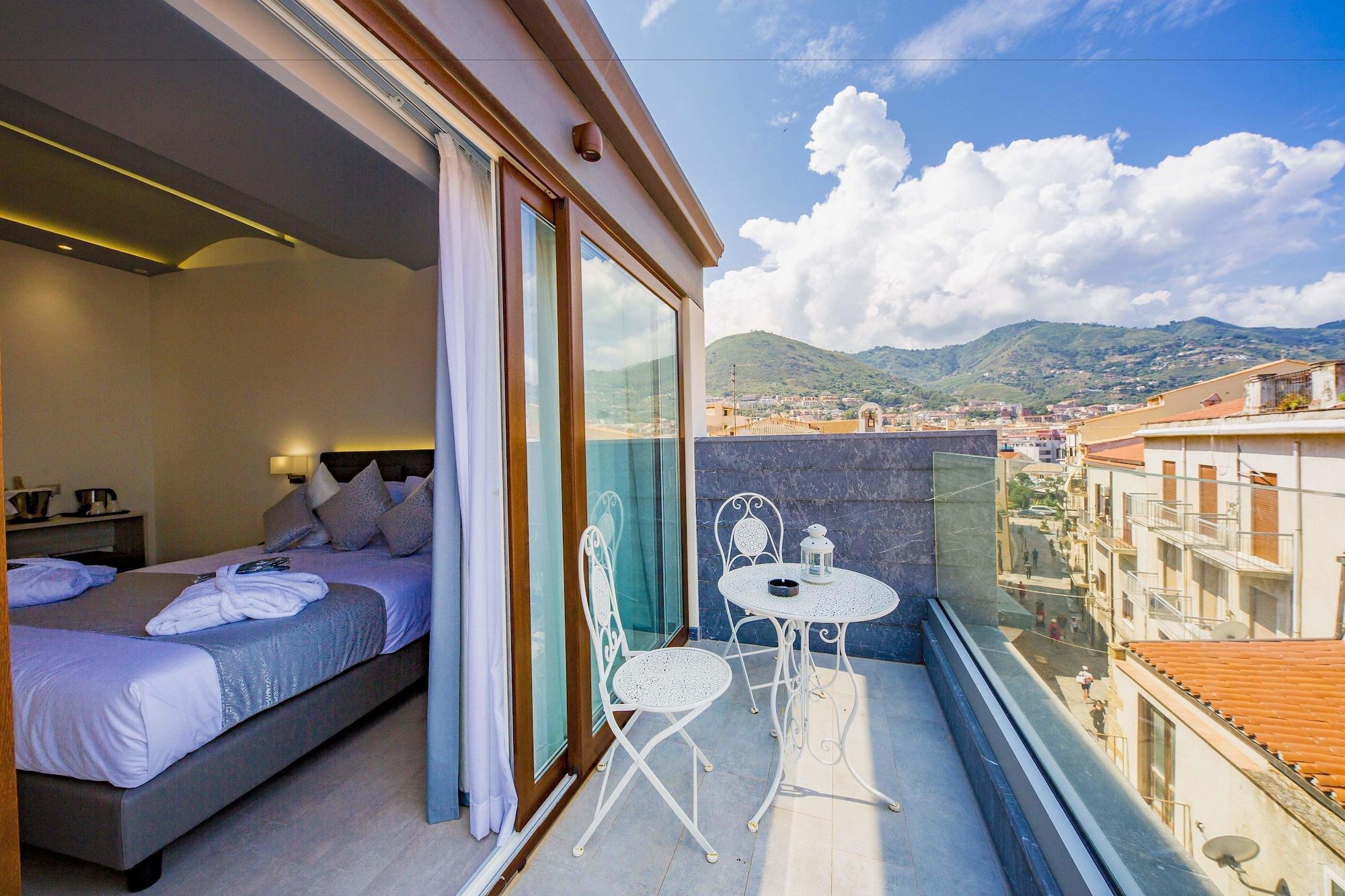 Ossuna Bay Hotel Boutique Чефалу Екстериор снимка