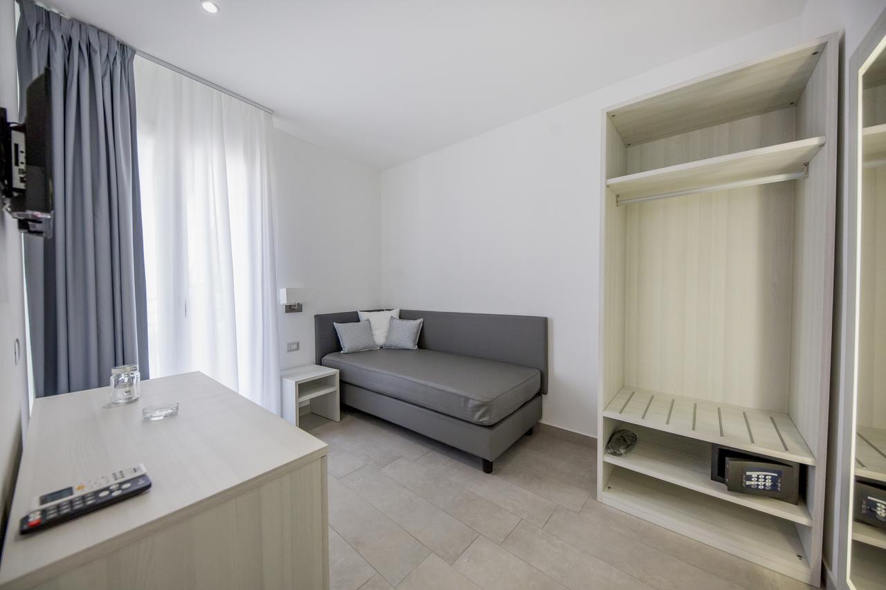 Ossuna Bay Hotel Boutique Чефалу Екстериор снимка